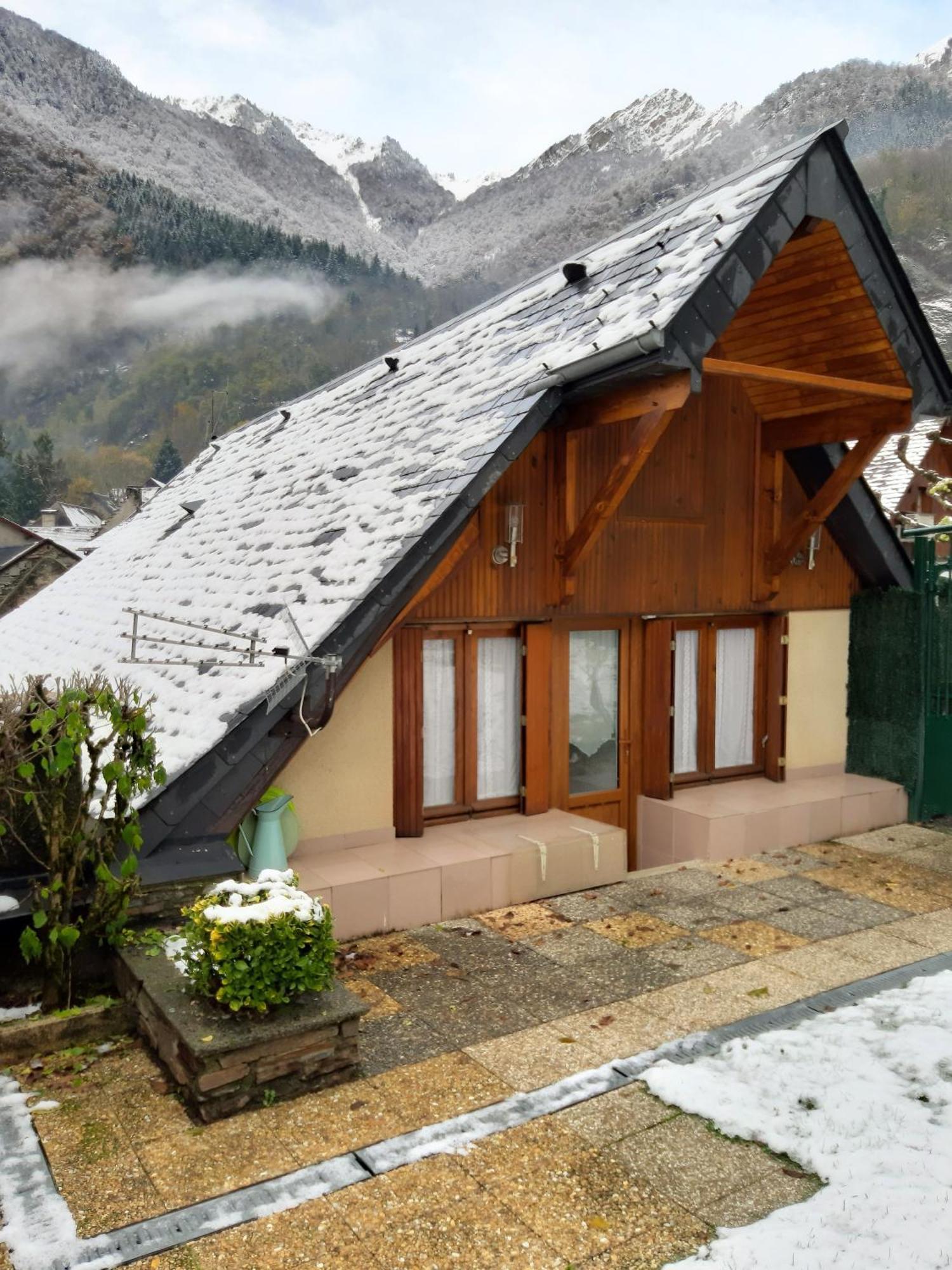 Petite Maison De Montagne Avec Jardin Cier-de-Luchon Kültér fotó